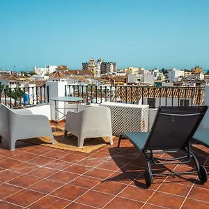 https://marbella-village.es-andalucia.com
