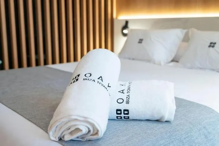 Oaks Ibiza Town Hotel 4*,